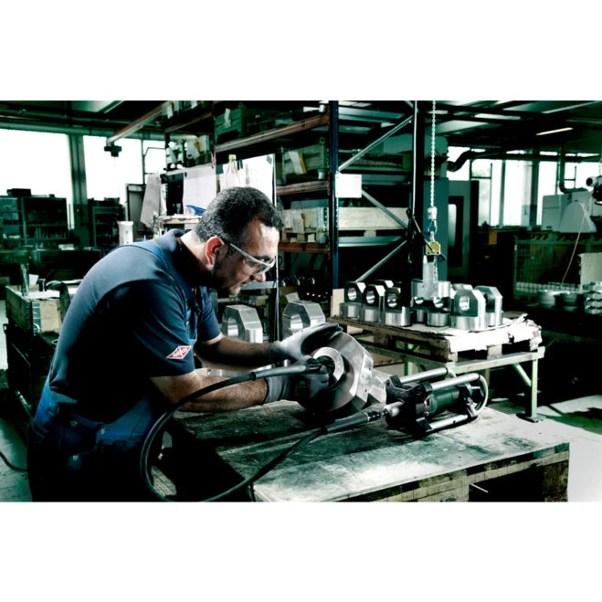 Metabo 600616420 GE 710 Plus Variable Speed Die Grinder - 10,000-30,500 RPM- 6.4 AMP w/Lock-on - Ace Tool Group - Metabo