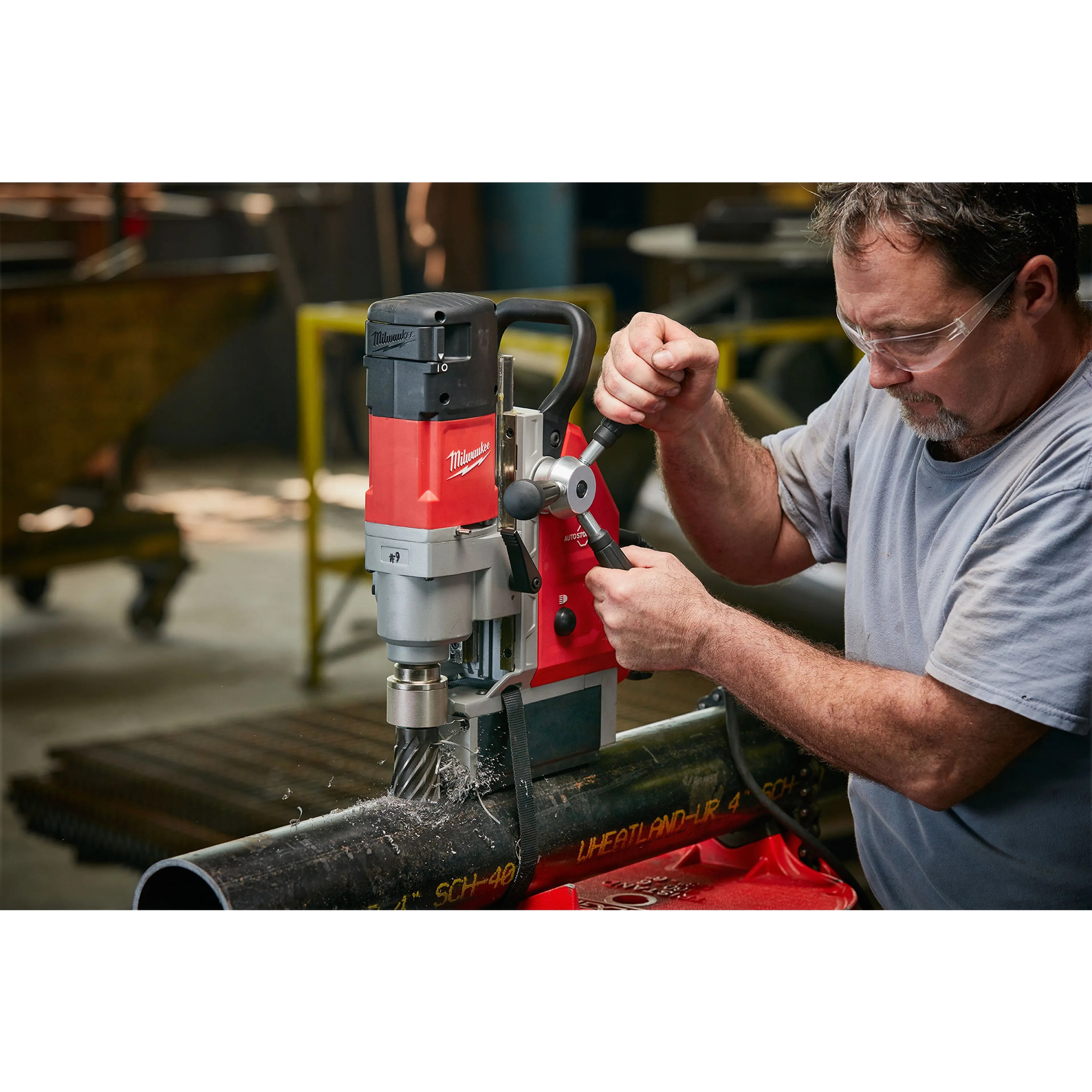 Milwaukee 4274-21 1-5/8" MAGNETIC DRILL - Ace Tool Group - Milwaukee