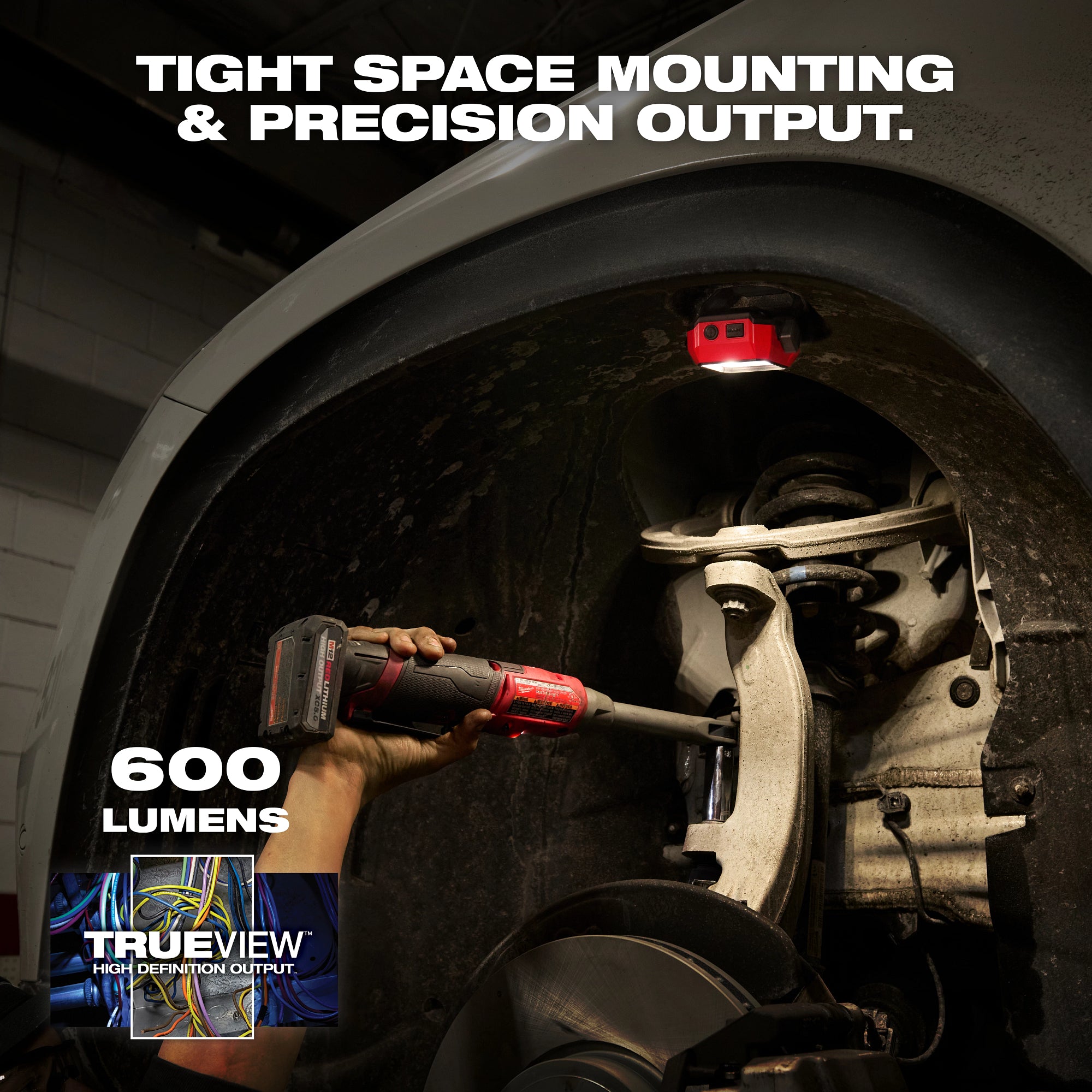 Milwaukee 2015R Milwaukee® Rechargeable Pivoting Task Light w/ Spot Mode