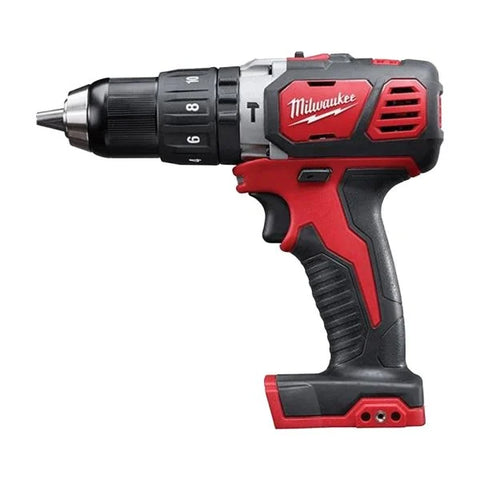 Milwaukee 2695-24 M18 COMBO CMPT HD/HACKZ/1/4 HEX IMP DR/LGT/CHGR KIT