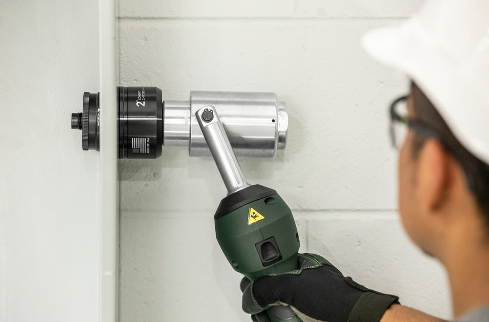 Greenlee LS100X11A Intelli-PUNCH Driver, Draw Studs, Batteries, Changer and Case - Ace Tool Group - Greenlee