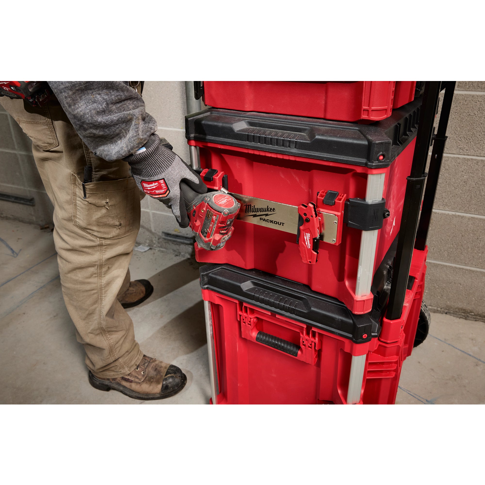 Milwaukee 48-22-8609 PACKOUT™ Tool Box Belt Clip Rack Attachment - Ace Tool Group - Milwaukee Tool