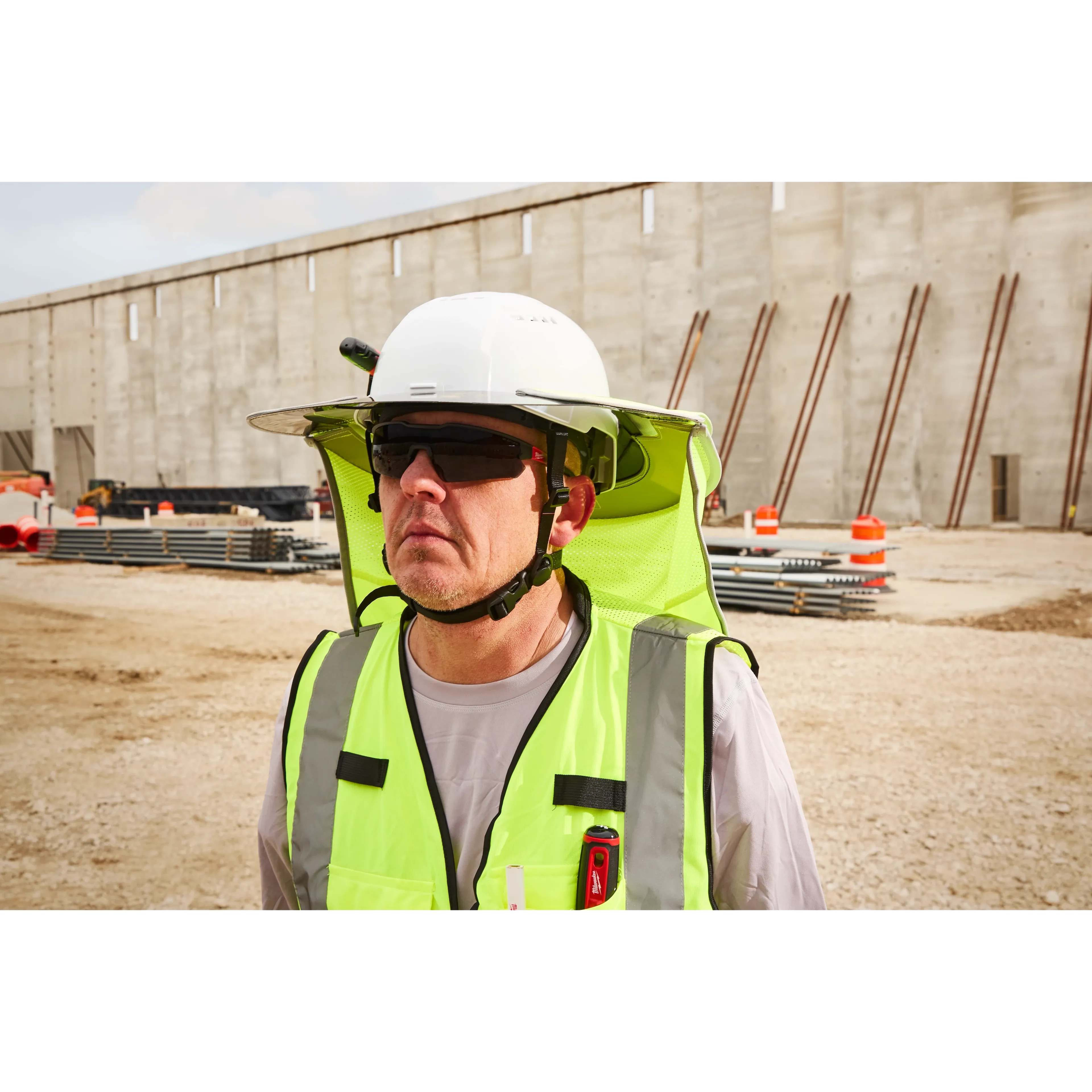 Milwaukee 48-73-1078 BOLT Sun Visor with Sunshade - Ace Tool Group - Milwaukee