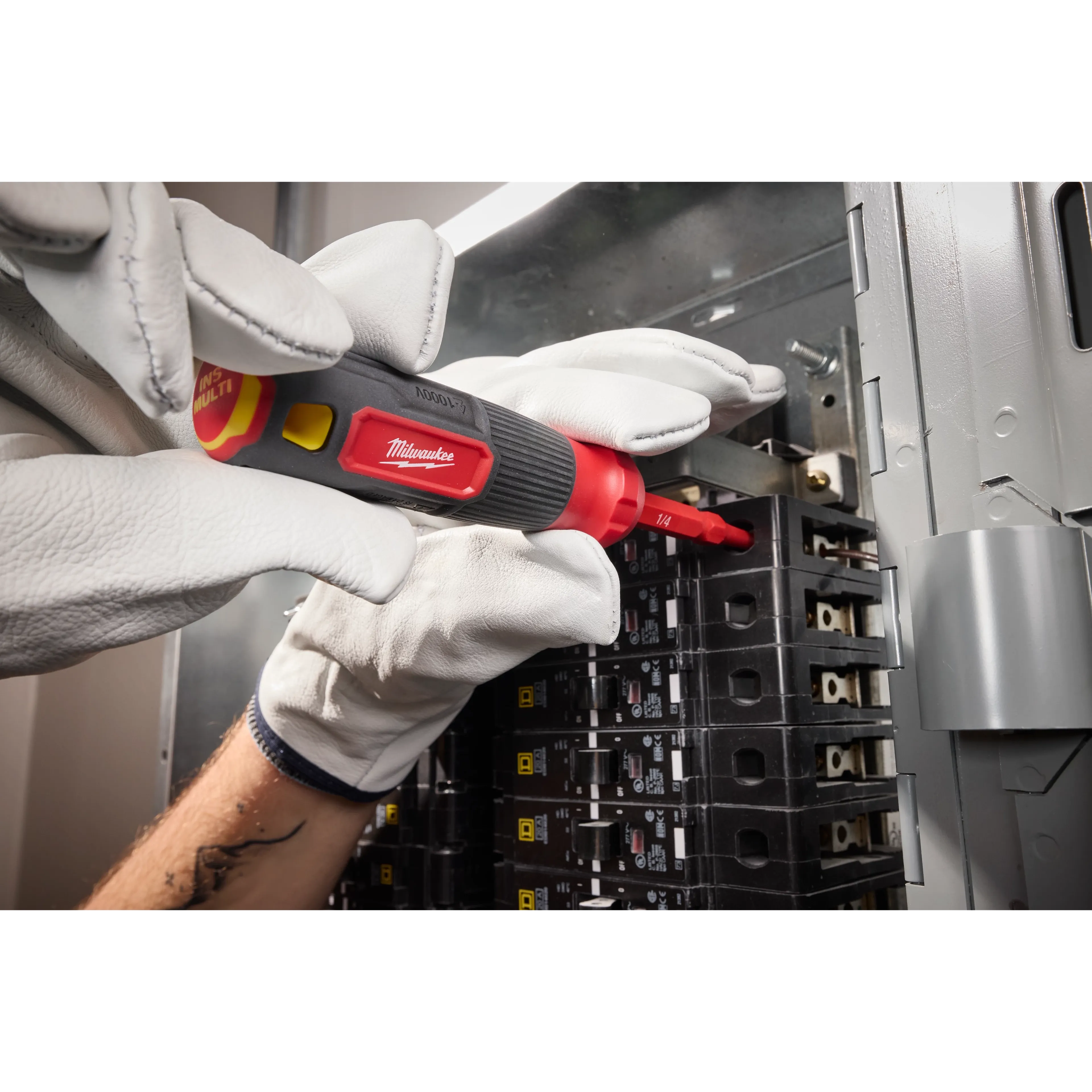 Milwaukee 48-22-2201 2-in-1 1000V Insulated Flip Shank Multi-Bit Screwdriver - Ace Tool Group - Milwaukee