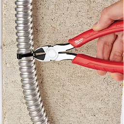 Milwaukee 48-22-6107 7" Comfort Grip Diagonal Cutting Pliers - Ace Tool Group - Milwaukee