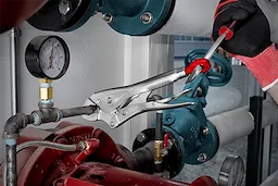 Milwaukee 48-22-3521 11" TORQUE LOCK LOCKING C-CLAMP WITH SWIVEL JAWS - Ace Tool Group - Milwaukee