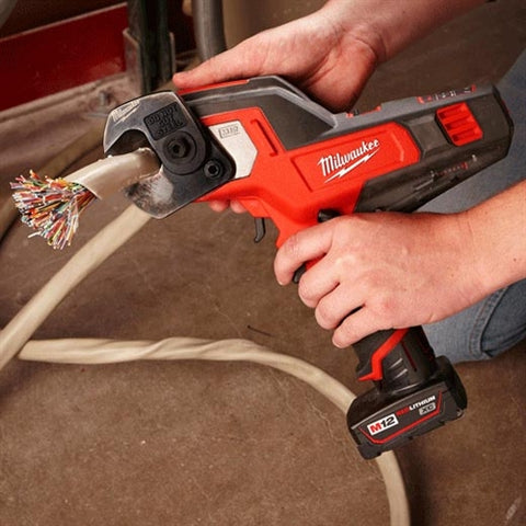 Milwaukee 2472-21XC M12 600 MCM Cable Cutter Kit - Ace Tool Group - Milwaukee