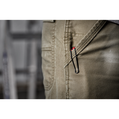 Milwaukee 48-22-1500 Compact Folding Utility Knife - Ace Tool Group - Milwaukee