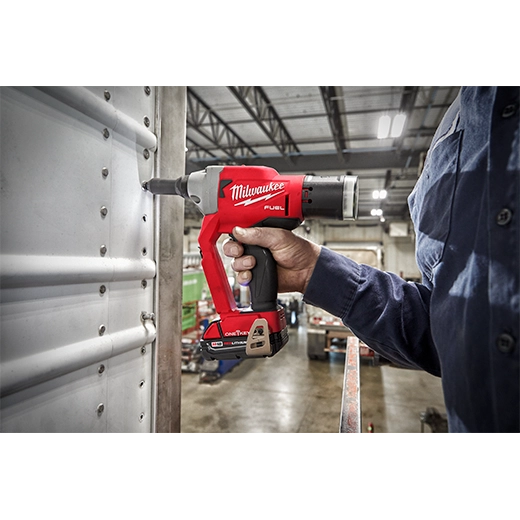 Milwaukee 2660-22CT M18 FUEL 1/4" Blind Rivet Tool w/ ONE-KEY Kit - Ace Tool Group - Milwaukee