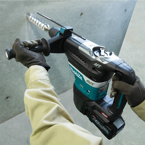 Makita GRH05M1 40V XGT 1-9/16 in. Rotary Hammer Kit - Ace Tool Group - Makita