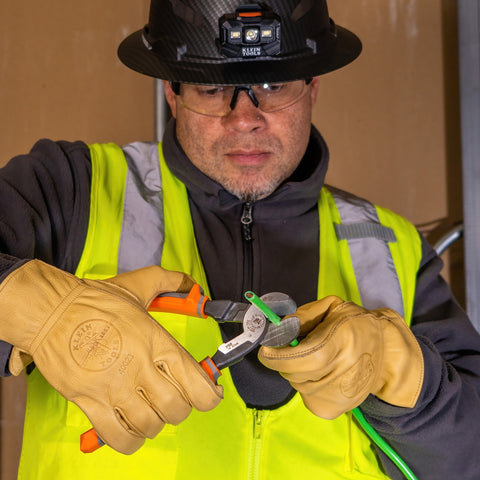 Klein Tools 63225RINS 9"Insul High-Leverage Cable Cutter - Ace Tool Group - Klein