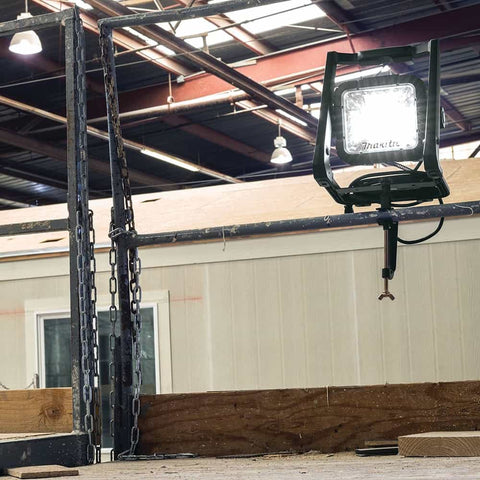 Makita DML805 18V LXT Li-Ion Cordless/Corded 20 LED Flood Light, Tool Only - Ace Tool Group - Makita