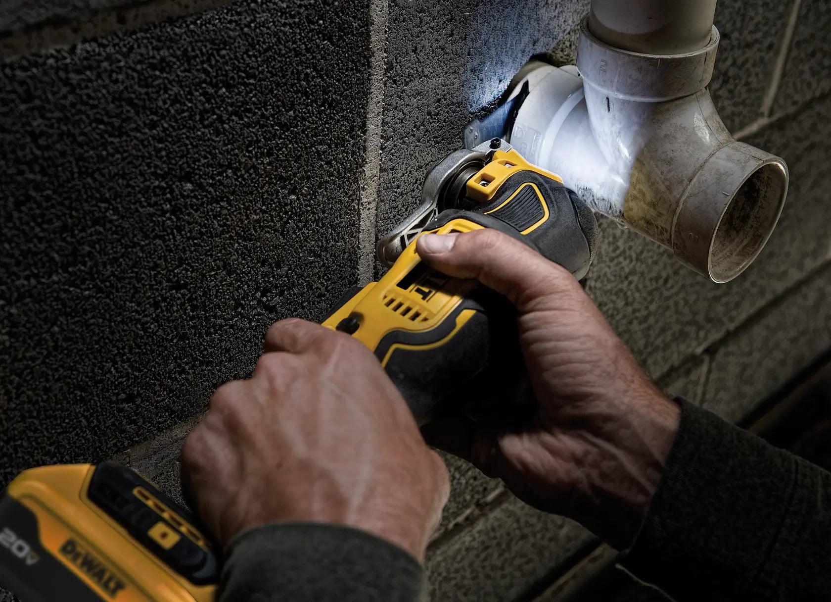 Dewalt DEW-DCS356P1 20V MAX* Brushless Oscillating Multi-tool 5 Ah Kit