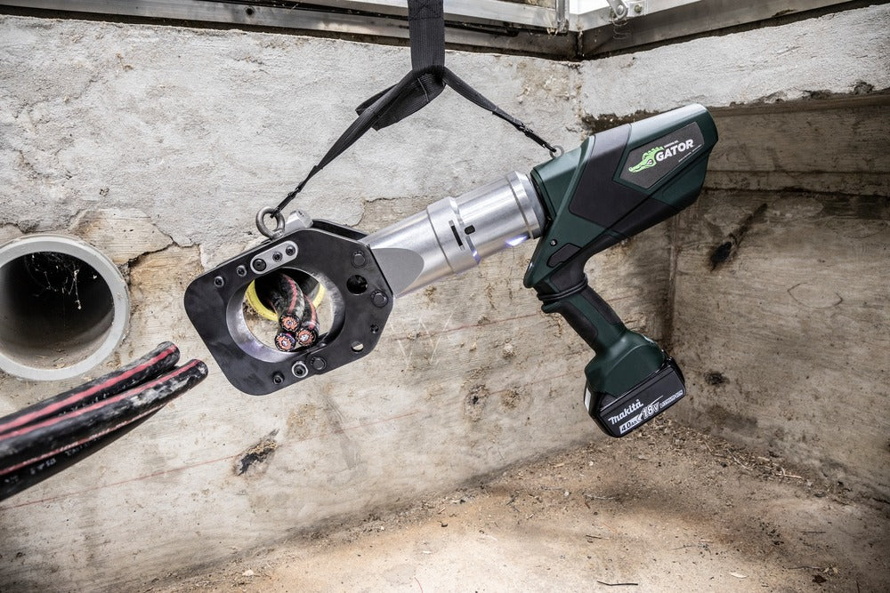 Greenlee ESG105LXR11 105mm Gator® Guillotine Remote Cable Cutter, 120V Charger - Ace Tool Group - Greenlee