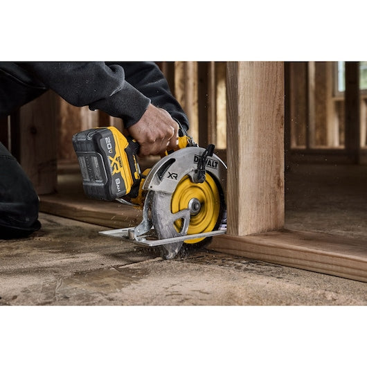DEWALT DCS590B 20V MAX* XR Brushless Cordless 7-1/4 in. Circular Saw (Tool Only) - Ace Tool Group - DeWalt