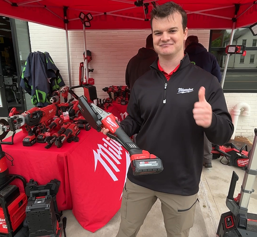 Saving BIG with Milwaukee at Ace Tool!