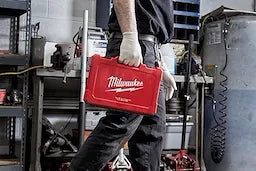 Milwaukee 48-22-9508 3/8 in. Drive Metric Ratchet and Socket Mechanics Tool Set (32-Piece) - Ace Tool Group - Milwaukee
