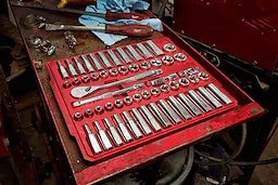 Milwaukee 48-22-9008 3/8 in. Drive SAE/Metric Ratchet and Socket Mechanics Tool Set (56-Piece) - Ace Tool Group - Milwaukee