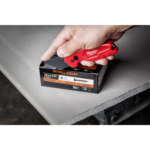 Milwaukee 48-22-1500 Compact Folding Utility Knife - Ace Tool Group - Milwaukee