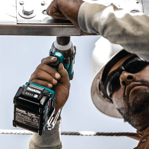 Makita GWT04D 40V XGT 1/2 in. Impact Wrench Kit - Ace Tool Group - Makita