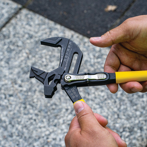 Klein D53002KIT Plier Wrench Set, 2-Piece - Ace Tool Group - Klein