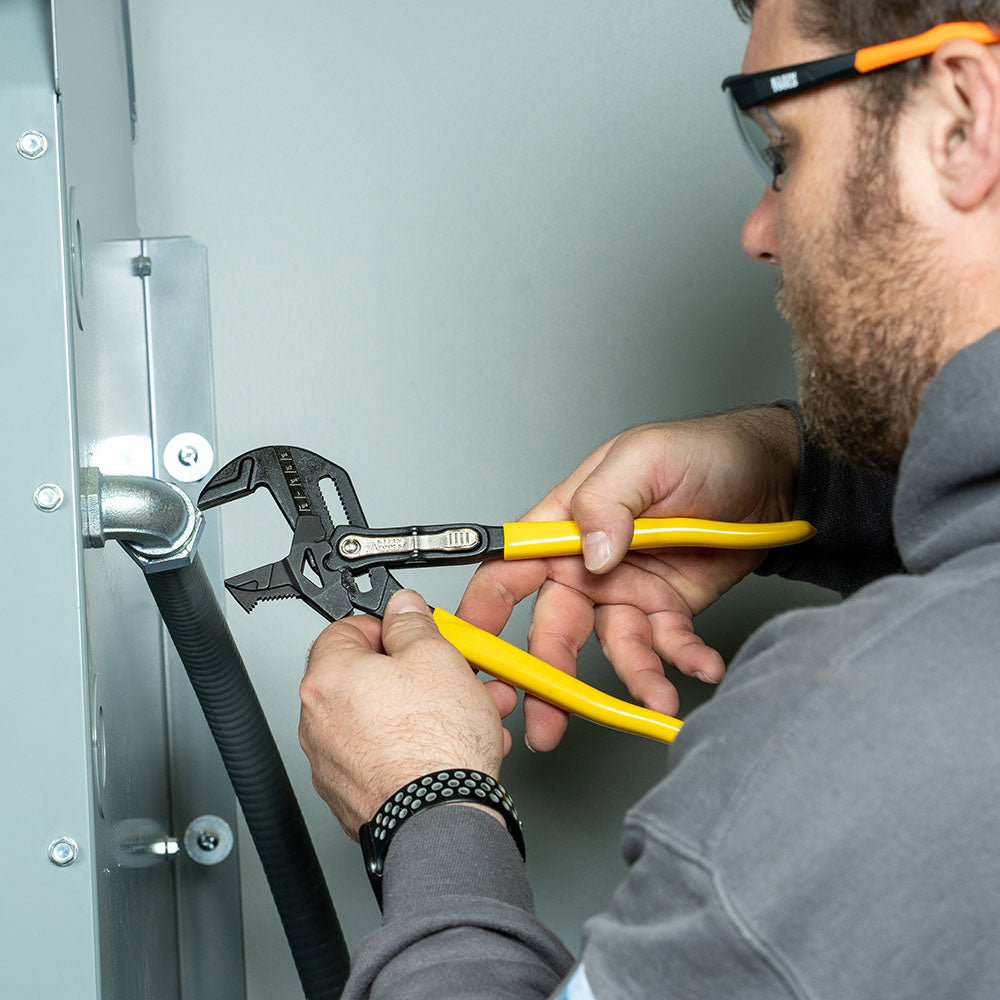 Klein D53012 Plier Wrench, 12-Inch - Ace Tool Group - Klein