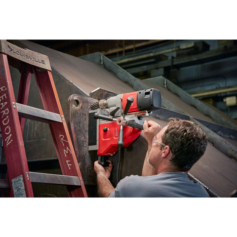 Milwaukee 4274-21 1-5/8" MAGNETIC DRILL