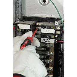 Milwaukee 48-22-2202 3 PC 1000V Insulated Screwdriver Set - Ace Tool Group - Milwaukee